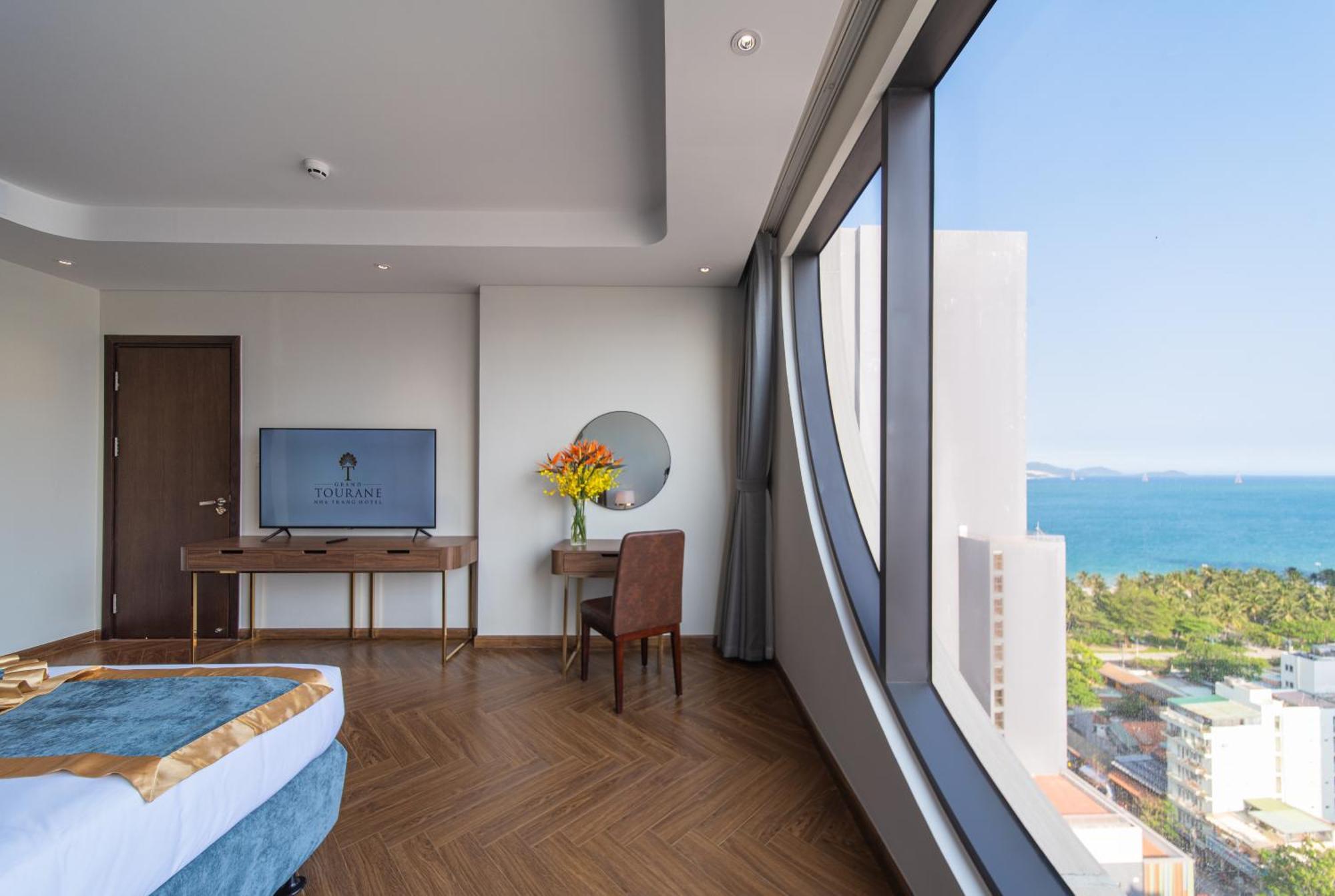 Grand Tourane Nha Trang Hotel Exterior foto
